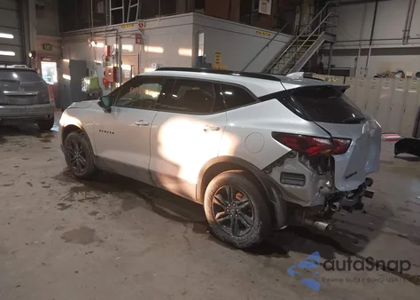 2021 Chevrolet Blazer Awd 2Lt из США, поврежденный, VIN 3GNKBHRS8MS525271